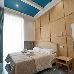 Suite con Cama Queen